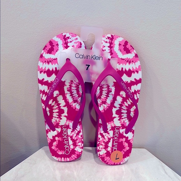🔥Calvin Klein Pink and White Flip Flops🔥 - Picture 1 of 2